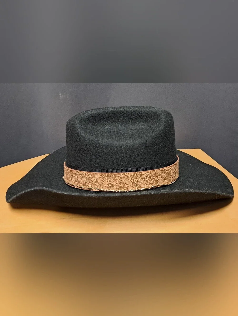 Shyanne Women's Wool Felt Cowboy Hat with Bull Skull Concho & Floral Band OSFM